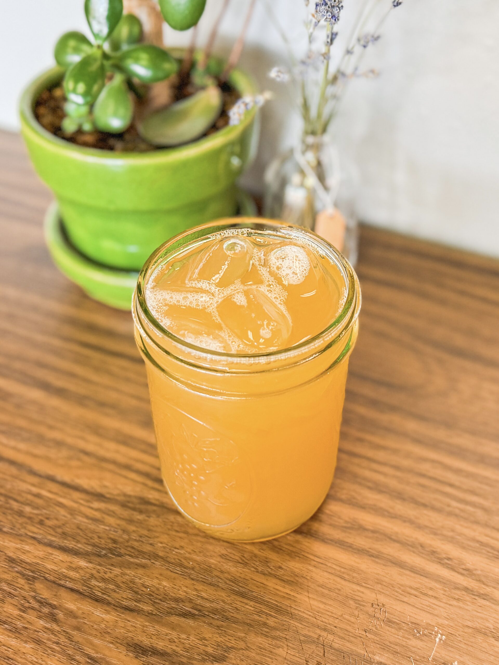 Honey Rosemary Lemonade